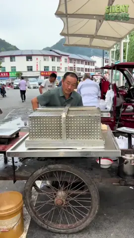 300 Kilos of Tofu Gone Every Morning