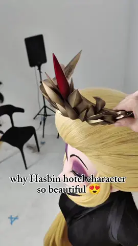 her smug expression is all i need #hasbinhotel #lilith #kigurumi #cosplay #fypシ゚viral 