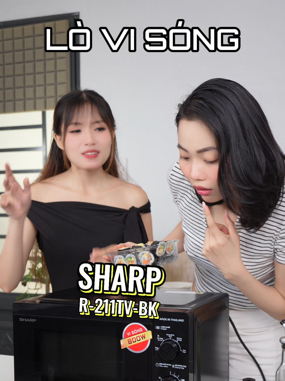 Vừa quý's tộc vừa tiện lợi khi hâm thức ăn trong Lò vi sóng Sharp R-211TV-BK 👩🏻‍🍳 #Sharp #lovisongSharp #R211TVBK #giadung #lovisong