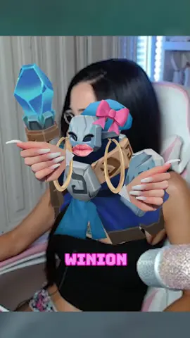 WINIONZZZ #leagueoflegends #GamerGirl #leaguememes 