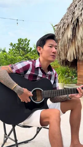 Mùa thu đi nhường chỗ mùa vu quy về đến #tonymom @Tony Móm & Hoàng Yến 