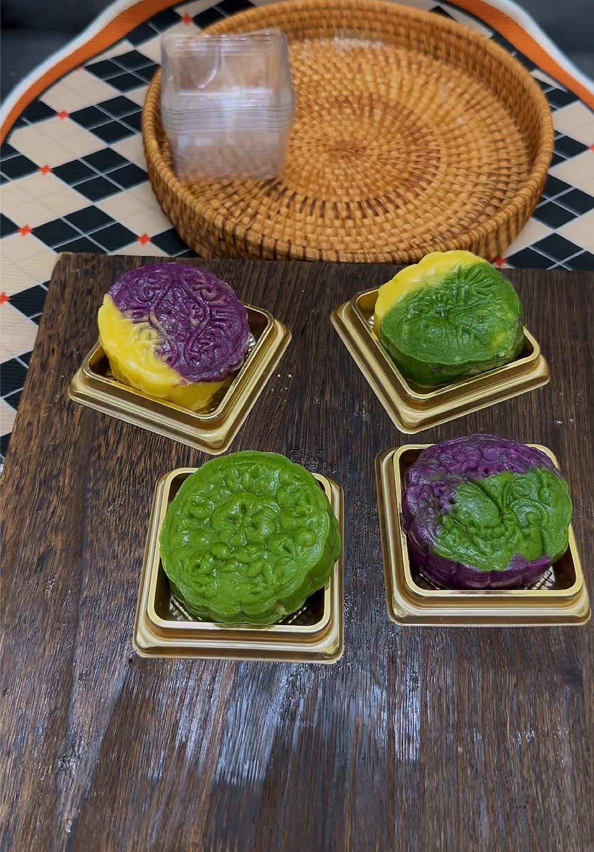 Ai cũng sẽ có lần đầu mới có những lần sau 😍😍 #food #xuhuong #banhtrungthu #setnguyenlieu #setnguyenlieulambanhtrungthu 
