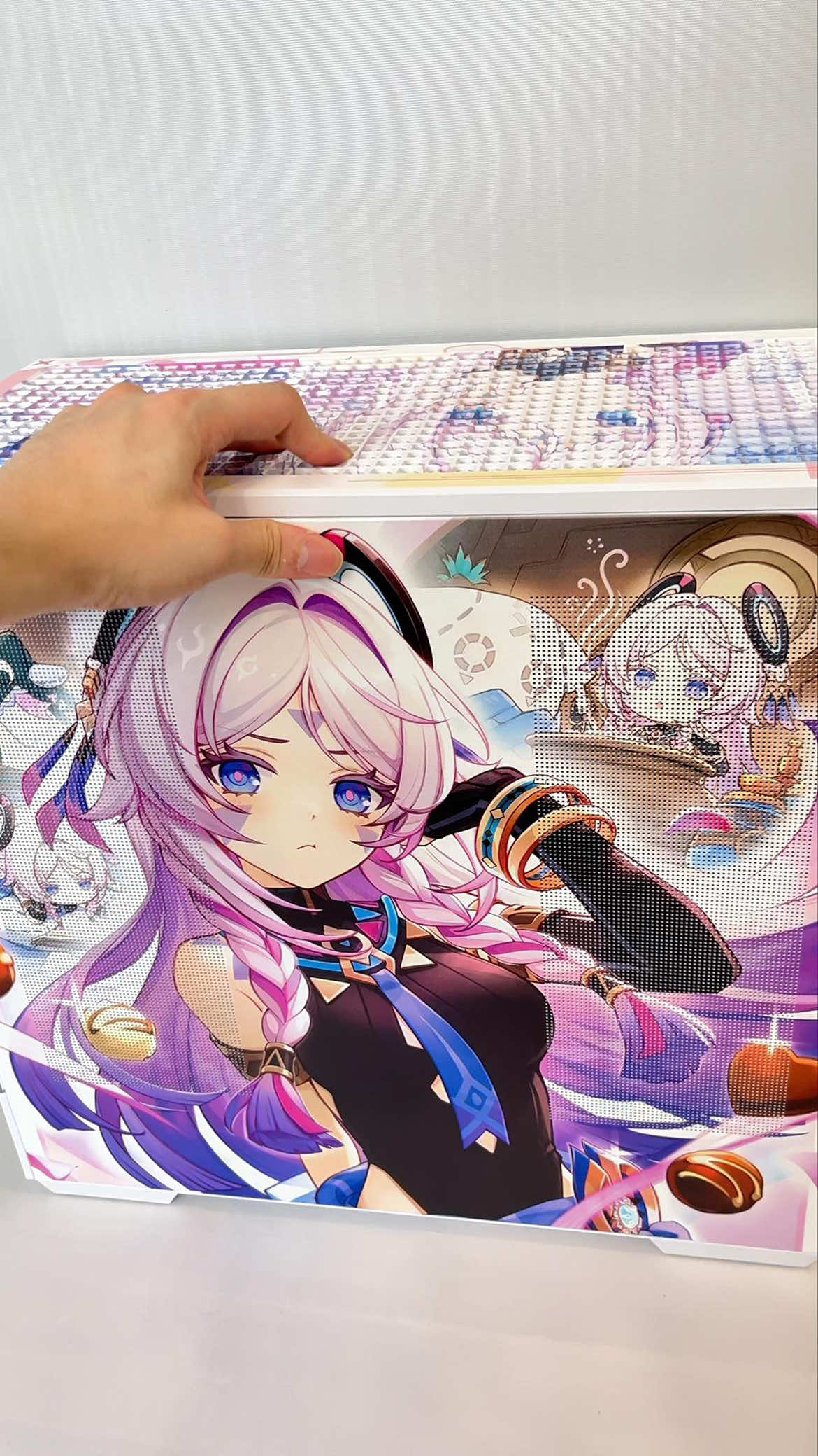 一點零用錢就能擁有的藝術品😍 加入官方LINE立即線上設計 ▶️ @axd7971r 快速分期辦理，月付只要2990元起❗️ 依照您的想法需求設計製作，絕對獨一無二💥 擁有五年以上的VIP保固🌠【私人專車配送】【工程師上門】【提供備用機】【遠端線上建診】等服務👍 🔥收藏此貼文、追蹤 @shenqi.3c 看到更多不一樣的電腦 服務特色⚡ ✅堅持精緻組裝，用心對待每台電腦 ☑️安裝、理線、測試、調校，出貨前會實拍與您確認 ✅支持私人訂製，可設計獨一無二的造型 ☑️日本製造UV印刷技術，追求圖像最高還原度 ✅支援閃電出貨，適合爭分奪秒的您👌 ☑️遊戲預裝測試，不順包退❗️ ✅全台安心保證，免費到府維修 ☑️全天候線上即時客服 🔥收藏此貼文、追蹤 @shenqi.3c 看到更多不一樣的電腦 官方網站：https://www.twbuypc.com 追蹤FB▶️ Shenqi 神麒數位 追蹤IG▶️ shenqi.3c 聯絡電話：(02)8686-7156 #客製化電腦 #海景房 #電競電腦 #神麒數位 #茜特菈莉