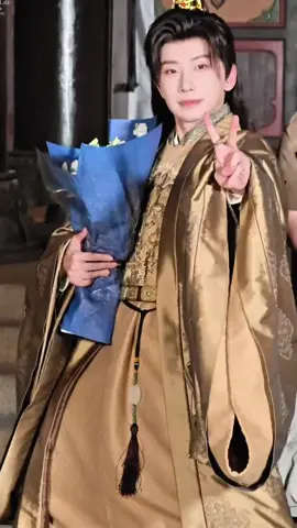 bening banget  #zhongzheng #aktorchina #dramachina #dramachinaupdate #fyp 
