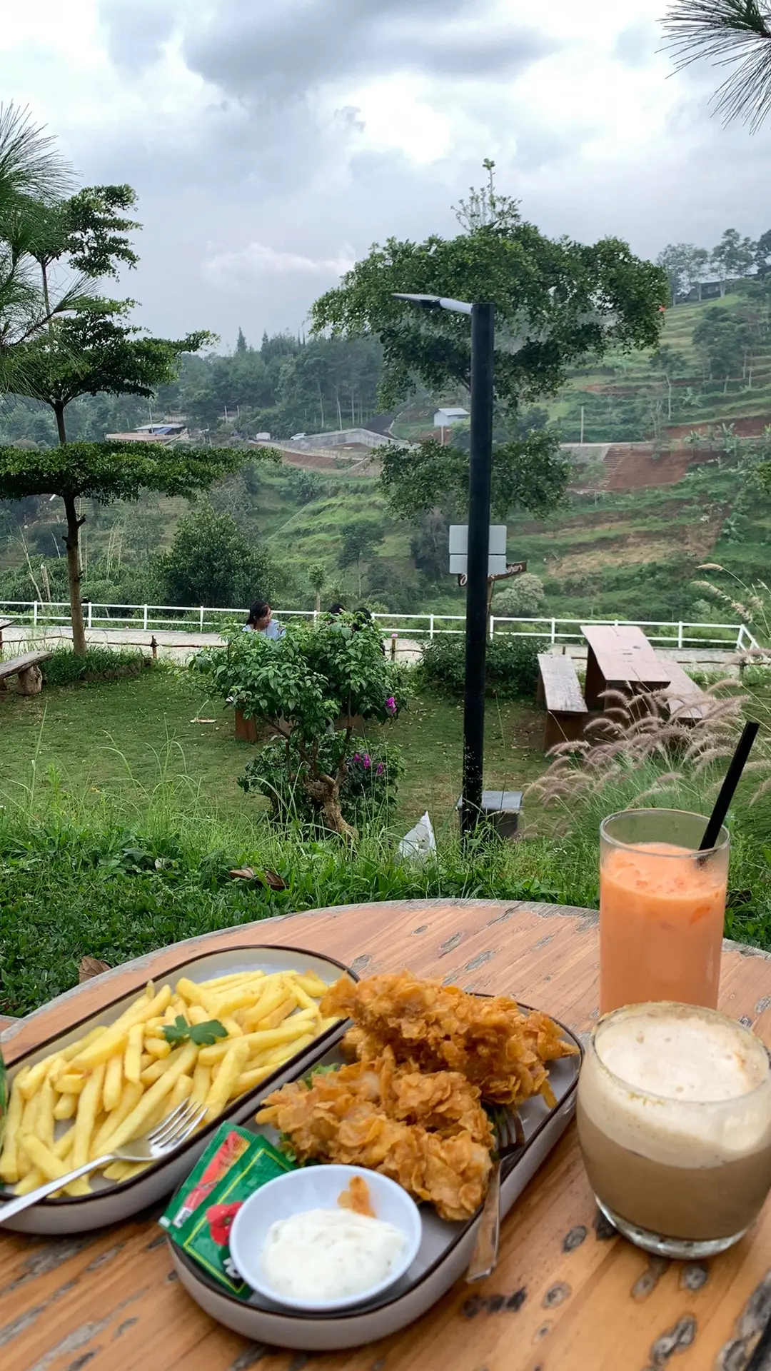 Cafe Unos giri dago 🌼🍃