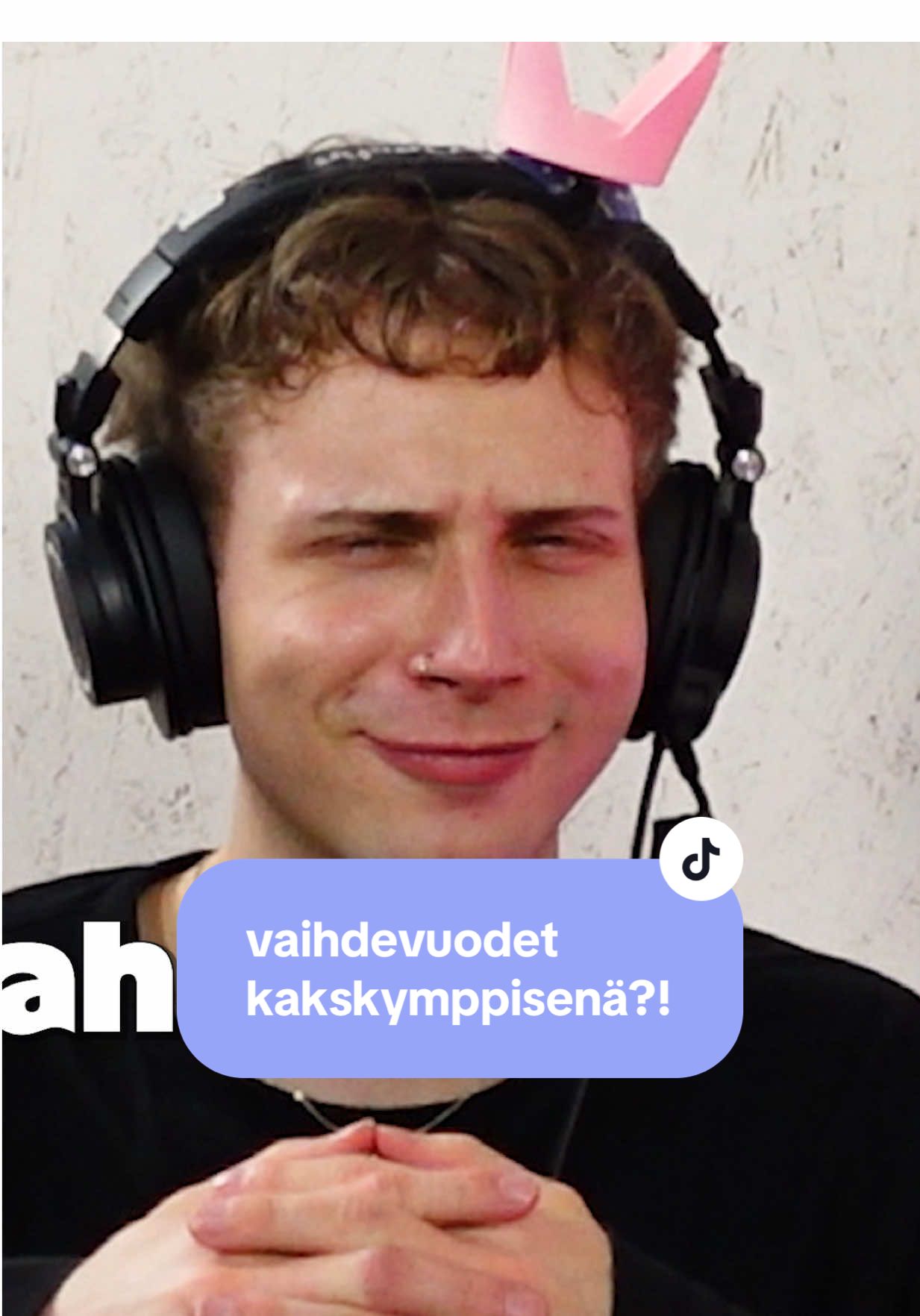 toi alexin kommentti lopussa 🤣🤣 jutellaan uusimmassa jaksossa addiktioista, kato yle areenasta! 🙌 #ylesummeri #onksnoloo #ruutuaika #puhelin @Anni @A💫IMMANUEL 
