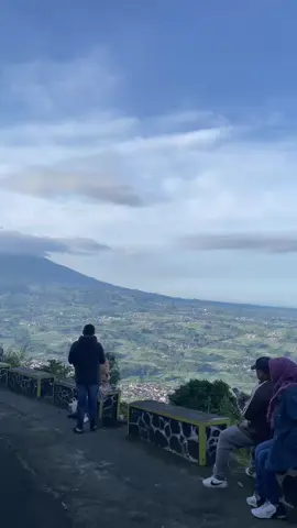 Telomoyo bikin gamon🥵 #telomoyo #puncaktelomoyo #magelang #fyp 