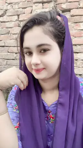 নরসিংদী মেয়ে
