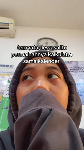 dulu mikir knp ya kk gw ga punya permainan di hp nya, wkwkw ternyata gw ngerasain😭