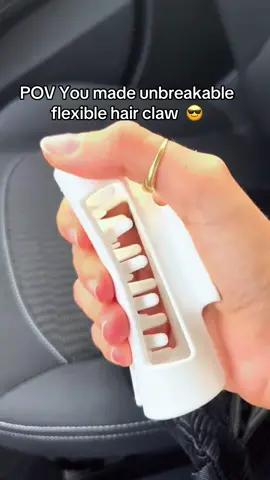 No more headaches or head injuries, no more breaking clips 🥹 #Smalbusiness #hairaccessories #clawclip #fyp #innovation 