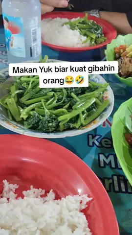 yang, jago gibah makan yah yg kenyang biar kuat 😂