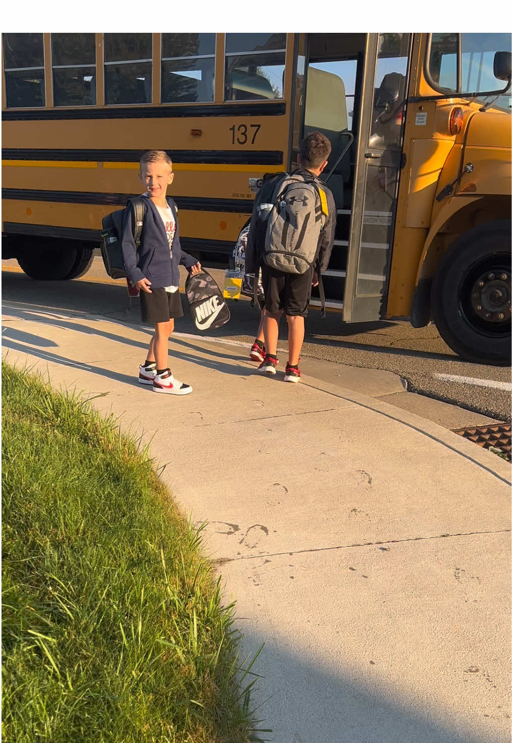 Today I sent my baby off to kindergarten. Watching you grow is the most beautiful and bittersweet feeling. I’m so proud of you, my little one—go shine bright, learn lots, and never forget how loved you are. 🍎✏️📚💙