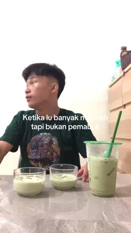 Apa si enaknya ini es rumput🤢