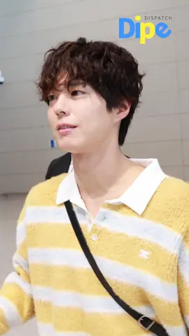 With curly hair on and loveliness fully loaded✨🌸 #parkbogum #박보검 #dispatch #dipe