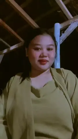lagi happy hari ini mah 🥰