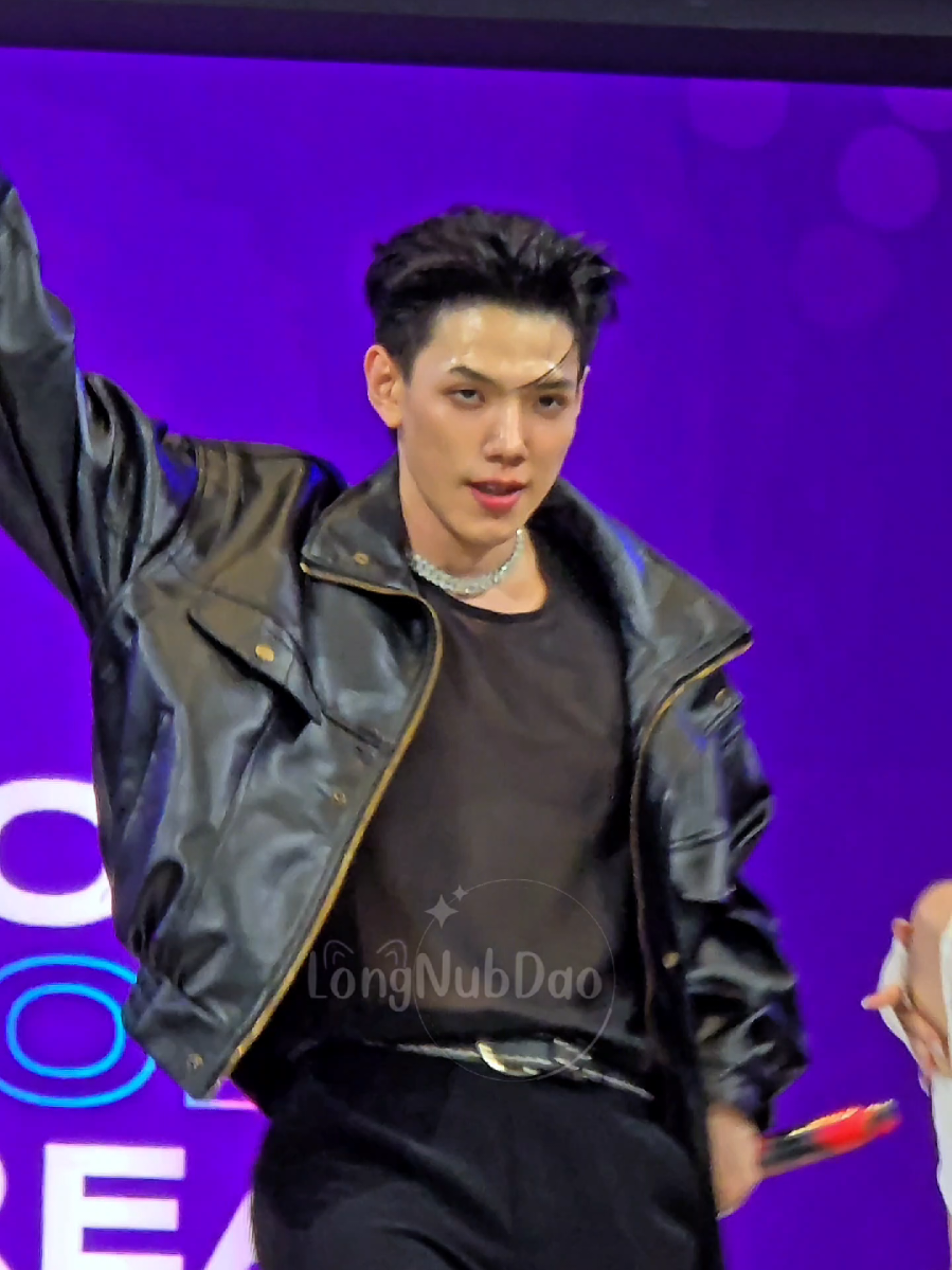 ละลาย @DAOU ต้าห์อู๋ค้าบบ~ #daouxmnyxwatsons #DAOU #ต้าห์อู๋ #oueiija 
