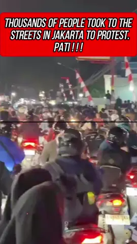 Crowd storms parliament building and burns motorcycles#Pati#ProtestMarch#Jakarta#Indonesia#Demonstration