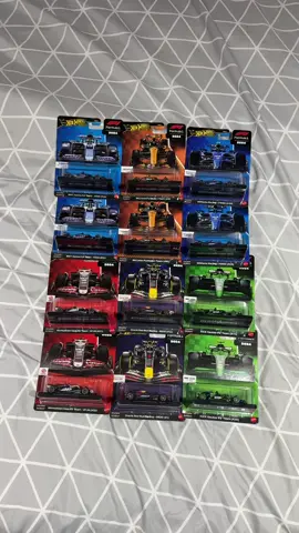 Hotwheels Premium F1 Team and their Drivers. #hotwheelscollections #f1 #hotwheelscollector #hotwheels #supertreasurehunt 