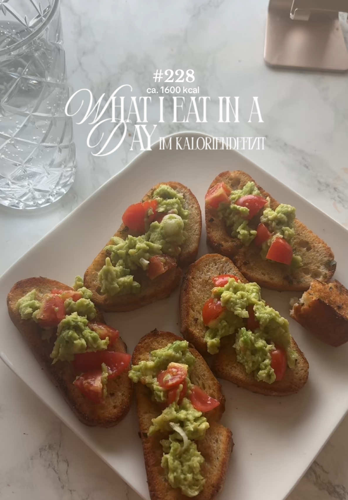 Day 228 ✨ #kaloriendefizit #dailyfoodvlog #gesundabnehmen #wasichaneinemtagesse #gewichtsverlust 