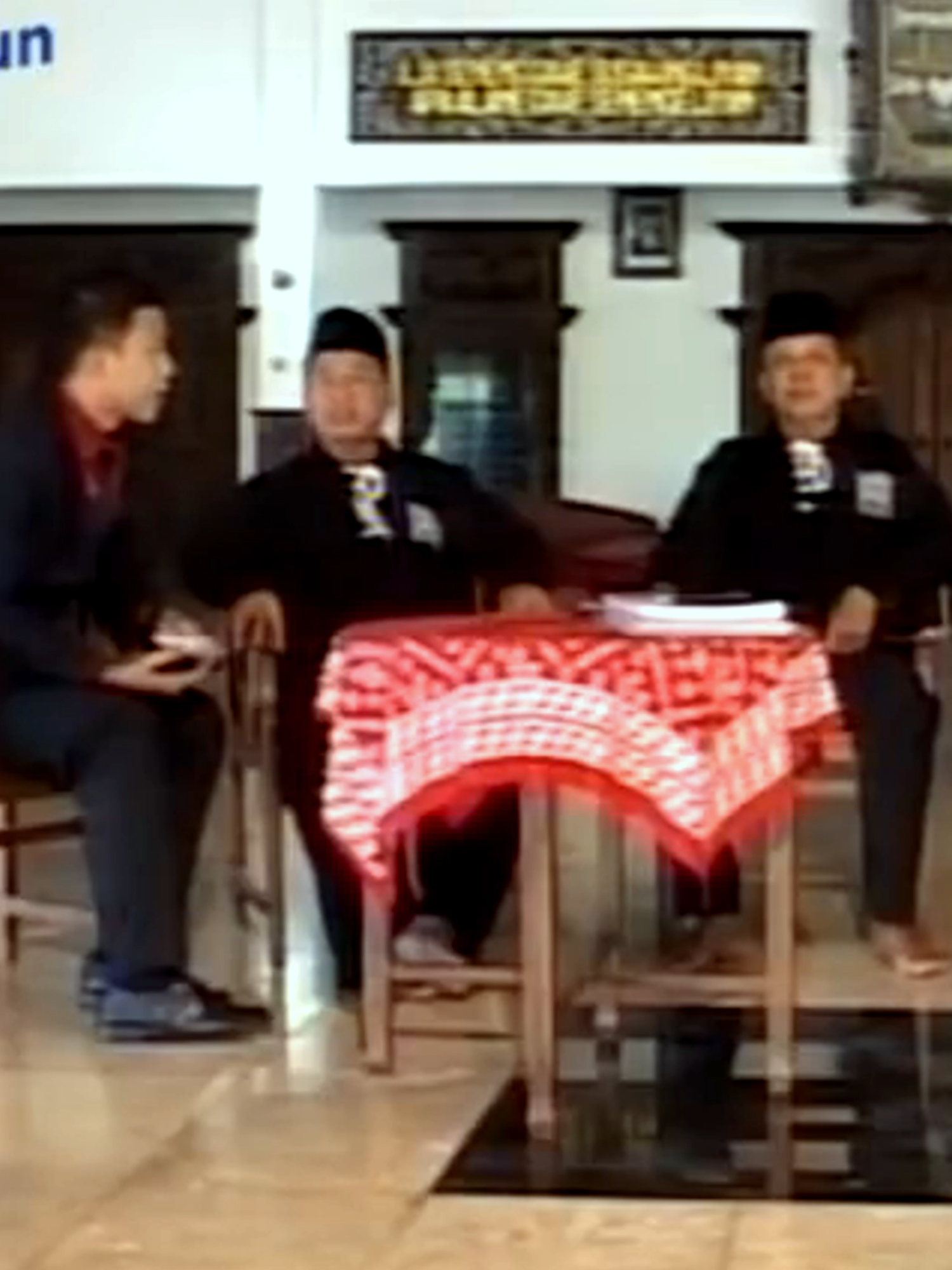 DULU MAS TARMADJI KINI MAS MURDJOKO YANG DIBULLY / TERNYATA SEJAK DULU PSHT SUDAH ADA DUALISME #psht #pshtpusat #pshtpusatmadiun #shterate #sht #shteratejaya #pshterateindonesia #psht1922 #pshtjaya #pshtstory #persaudaraansetiahatiterate #persaudaraan #pshtindonesia22 #psh #setiahati #setiahatiterate #pencaksilat #tarmadjiboediharsono #pshtupdate #pshtsedunia #pshtnusantara #pshtmadiun #pshtdunia