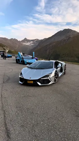 Revuelto 🏔️ #lamborghini #revuelto #fyp