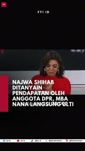 Kontroversi gaji anggota DPR kembali memanas dan menjadi perbincangan utama di ruang publik. Namun, kali ini bukan hanya angka fantastisnya yang menjadi sorotan, melainkan sebuah momen epik yang melibatkan jurnalis senior, Najwa Shihab, dan politisi senior, Fadli Zon. Peristiwa ini menjadi bukti bahwa Najwa Shihab tak hanya cakap dalam mengulik isu sensitif, tapi juga mampu memberikan balasan telak yang mengena.  Momen ini terjadi dalam sebuah acara debat di stasiun televisi, di mana Najwa Shihab membahas tunjangan fantastis anggota DPR. Alih-alih menjawab, Fadli Zon justru mencoba membalikkan keadaan dengan menanyakan gaji Najwa.