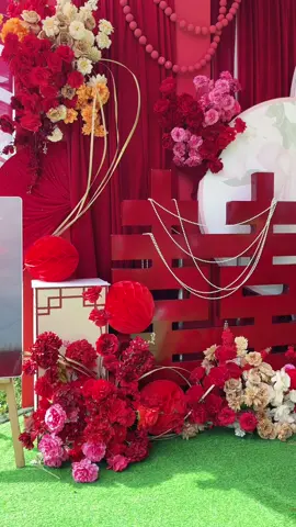 Trang trí gia tiên tone trung hoa cho cô dâu #cưới_hỏi_Nguyên_Đào  #backgroud_đám_cưới  #mam_qua_trọn_gói  #trangtrítiệccứơi  #giatienbinhduong 