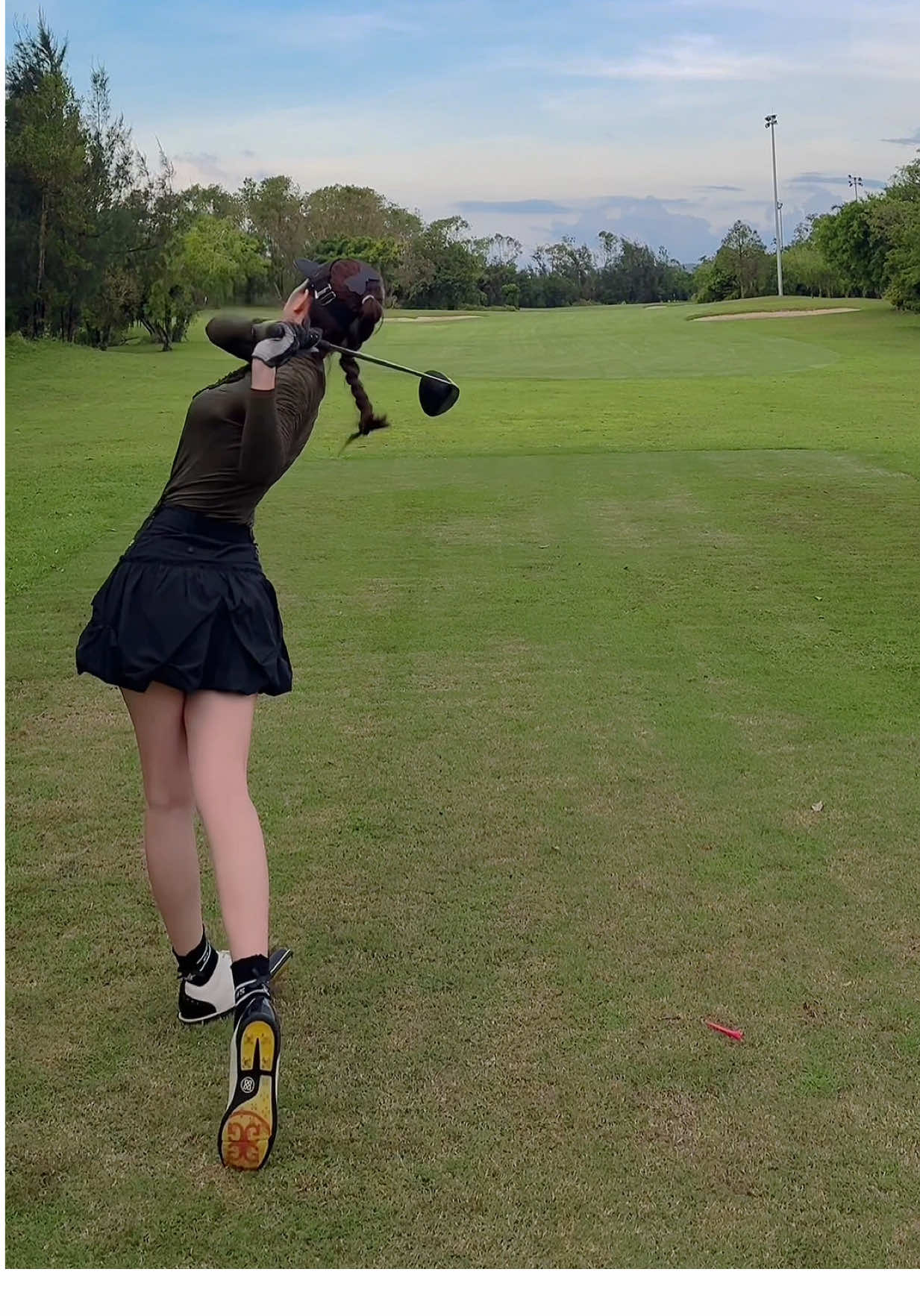 Tầm này ai làm được e khóc ngoài e nữa😆😆😆! #golf #golfer #golftiktok #golfswing #viral 