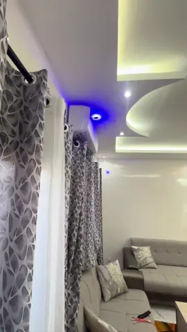 Appartement de haut gamme à louer 3chambres avec salon climatisé wifi derrière de la mosquée de NDIOUGA KÉBÉ très accessible calme  Réservé :707112057