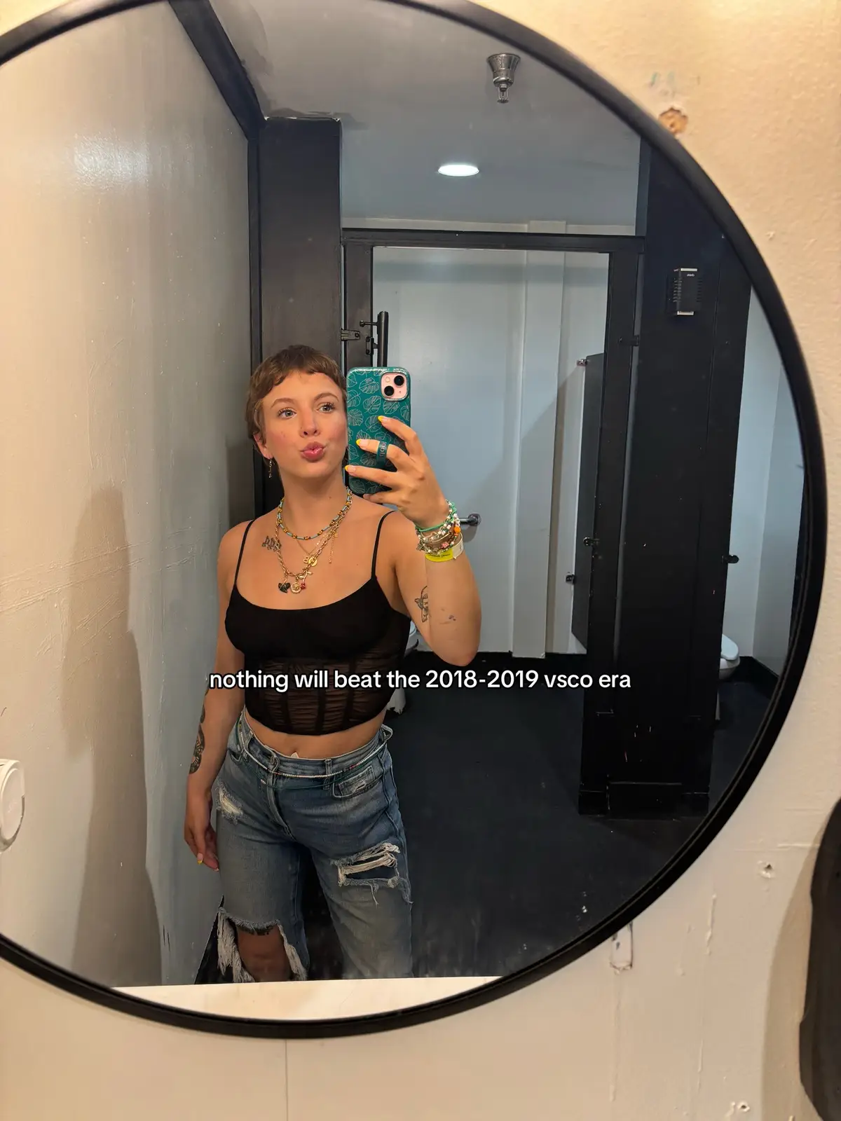 was looking through my vsco and found these GEMS pls enjoy #vsco #2018 #2019 #vscogirl #vscoera 