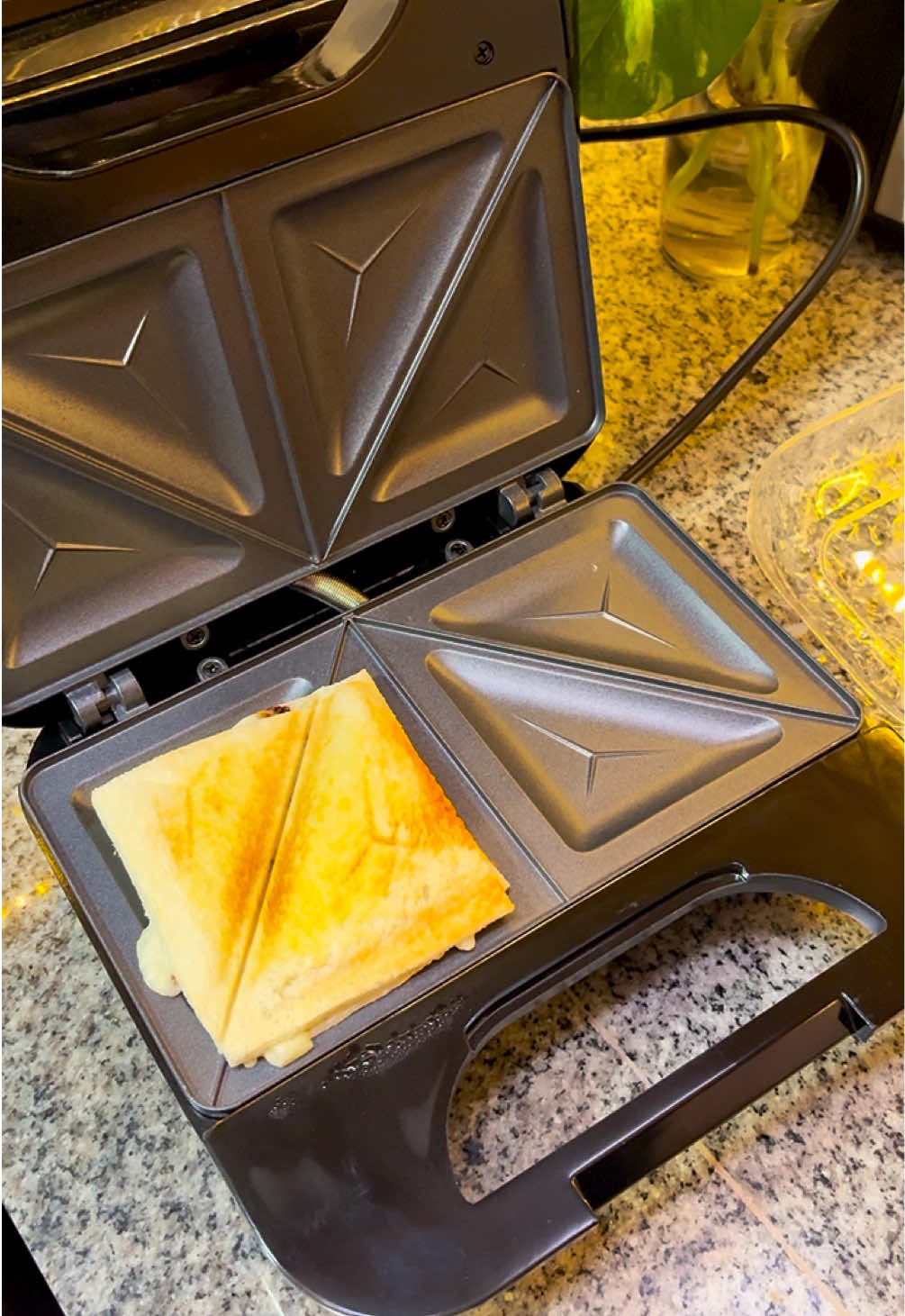 Sandwich toaster @Samono Indonesia #toaster #breakfastmenu #tiktokaffiliate #affiliatemarketing #affiliatepemula 