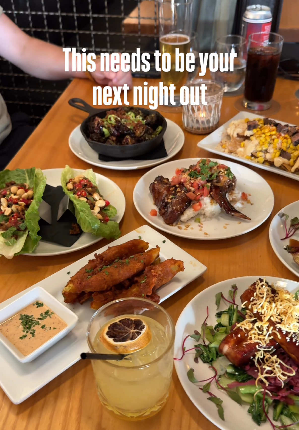 Your next night out needs to include these delicious plates from Wayfinder 😍 Save & send to your friends to plan your night out 🫶 We love the small plate concept, order a bunch to share and try them all! They also have a burger, salads & Friday Fish Fry if you’re not down to share 😉 What we tried: 🍻 Cream City Crusher Rosemary Citrus Cooler N/A Explorium Root Beer N/A 🍽️ Carne Con Elotes Pickle Fries Blueberry Horsey Sprouts Larb Gai Filipino Adobo Chicken Wings Braised Oxtail Peking Pig 🍰 Triple Berry Tart Sticky Toffee Pudding Key Lime Budino Happy Hour W-F 4-5:30pm Wayfinder Wednesdays 1/2 off bottles of 🍷