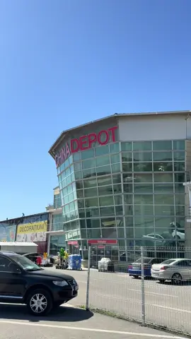 Calitate , prețuri bune , oameni fericiți 🙂  Te așteptăm cu drag !   Pentru cumpărături en-gros și la bucată avem peste 73000 de articole la prețuri de producător cu garanție de 24 de luni !   Ne puteți găsi foarte ușor căutând pe waze China Depot !    Am inceput reducerile de vară mai devreme.  •Zilnic produse noi intra la promoție.•    Pentru cele mai bune prețuri vă așteptăm în locație sau pe www.chinadepot.ro !  📍La 20 minute de centrul Bucurestiului!  🌏China Depot este ONLINE !!!!Te așteptăm pe  www.chinadepot.ro    Te așteptăm la China Depot!   📍Adresă: sos. Bucuresti-Urziceni,nr 63. Program: L-V: 08:00-18:00                     S: 08:00-17:00                     D: 09:00-16:00 Te așteptăm cu drag! Ne găsiți pe Tik Tok: https://www.tiktok.com/@china.depot.romania... Instagram : https://help.instagram.com/620154495870484/?helpref=uf_share