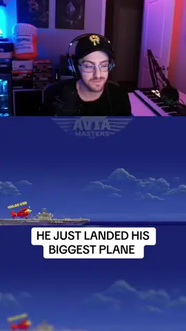 HE JUST LANDED HIS BIGGEST PLANE  #kick #streamer #pilot #plane 