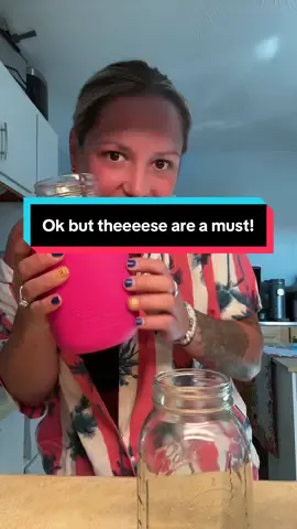 I love drinking from a mason jar. I also love storing fruit and veggies in there. But I hate how fragile the bottoms can be when they hit something and break… And that sound is just the worst. Grabbed these silicone mason jar covers and they are perfect. I can literally bang two mason jars together and they don’t break. ##masonjar##masonjarsleeve##kitchengadgets##musthaves##tiktokshopcreatorpicks