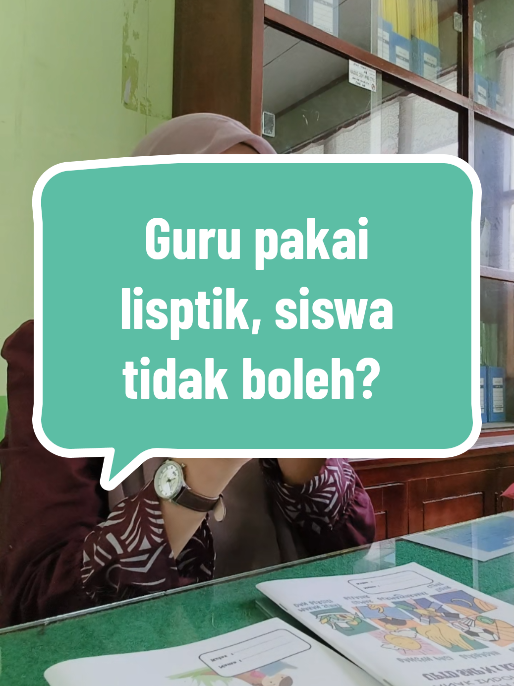 Fenomena hari ini, siswa berdandan tidak sesuai ke sekolah.  #gurubk #konseling #disiplindiri #edukasisantai #kontenguru 