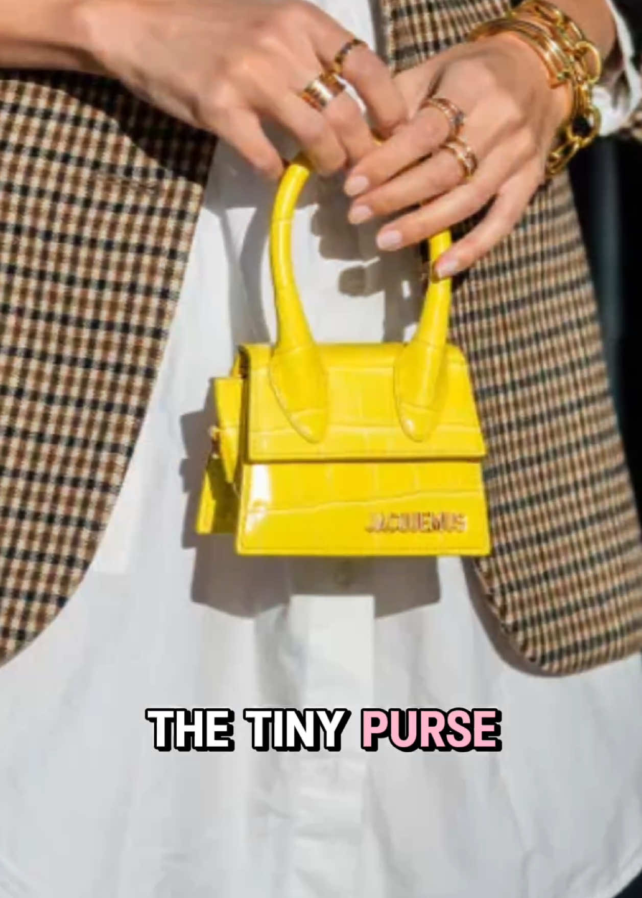 Hot Girl or Summer Bummer: TINY PURSE 👜 ? Listen now on the LadyGang wherever you get your podcasts 🎙️ #minipurse #ladygangpodcast #jacvanek #keltieknight #beccatobin 