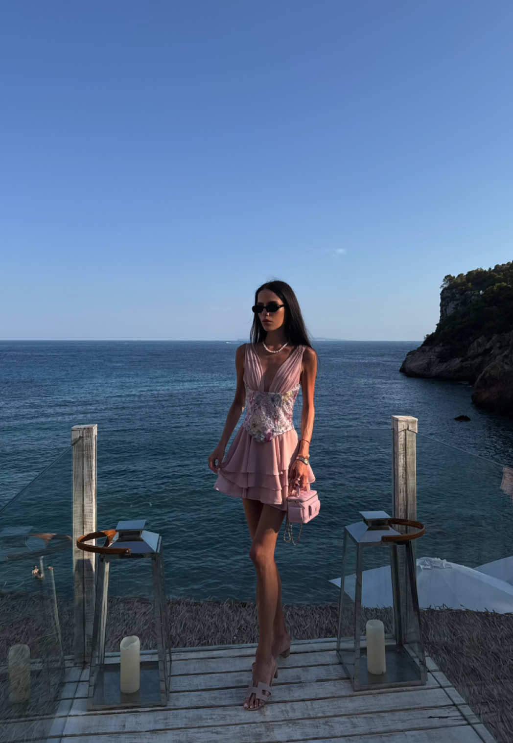 Your daily outfit inspo is here @Oh Polly #thatgirlaesthetic #luxurylifestyle #luxuryaesthetic #outfitinspo #londonlife 