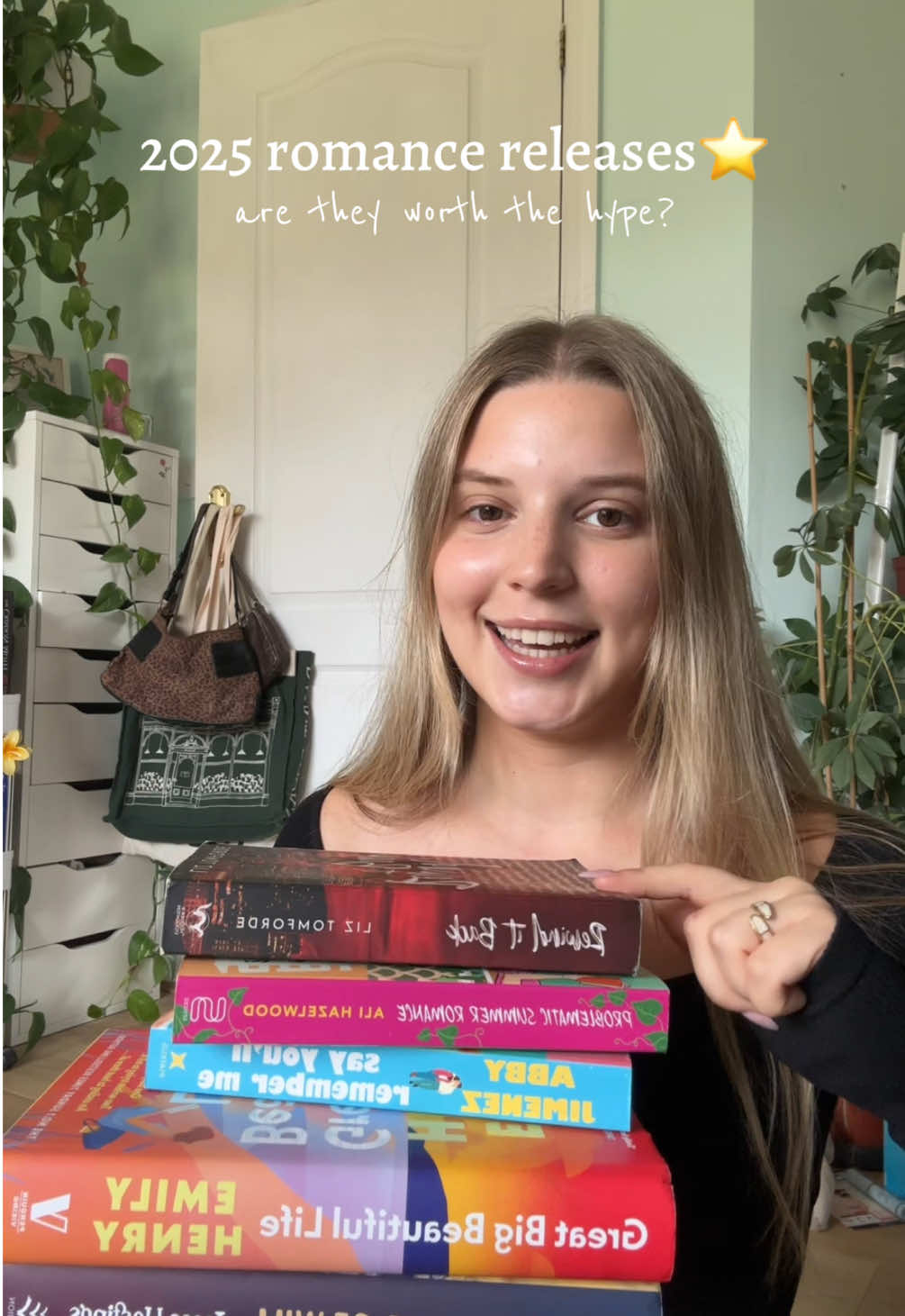 honest thoughts on popular romance books from this year 💌 #reading #BookTok #romance #trending #bookish #emilyhenry #alihazelwood #bookrecomendations #bookrelease 