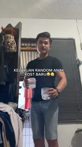 ada aje tingkahnya😅 #anakkost  #esbatuenak #tongkrongan #random 