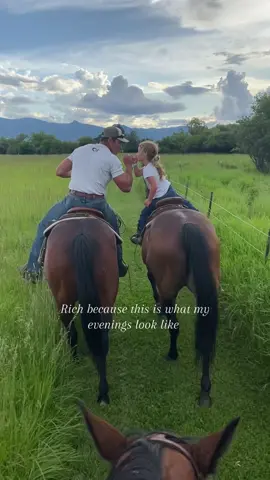 Rich.  #trending #horse #Outdoors #fyp 