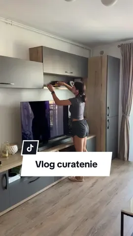 Parcă dacă filmez pentru voi, fac mai multe😆🙈 Recomandări utile: Cărți audio @AudioTribe  Detergenți și parfumuri rufe @Cashmerearoma  Aspirator @dyson_ro V12 Detect Slim Absolute Așternuturi pat @Lenjeriideosebite.ro cod Cameluta10 (gifted)