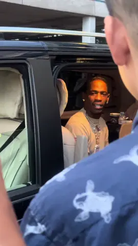 Travis Scott in Tottenham with Tyla for PBT music video #london #tottenham #travisscott #tyla #jb2 