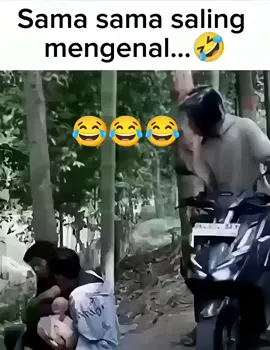 #Sama Sama Saling MengenaL...😂😂
