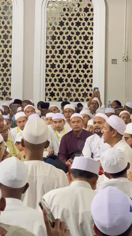 يا حبيبنا على شيئ لله يا إمام ابن الإمام شيئ لله  #maulidsimtuduror #maulid #fyp #solo
