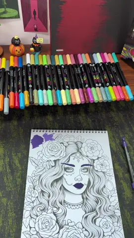 If you or your kids need markers to paint, choose the acrylic markers, it's awesome! #summervibes #summersale #acrylicpainting #acrylicmarkers 