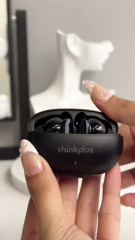 Lenovo earbuds #earbuds #lenovo #earphone #lenovothinkplus 