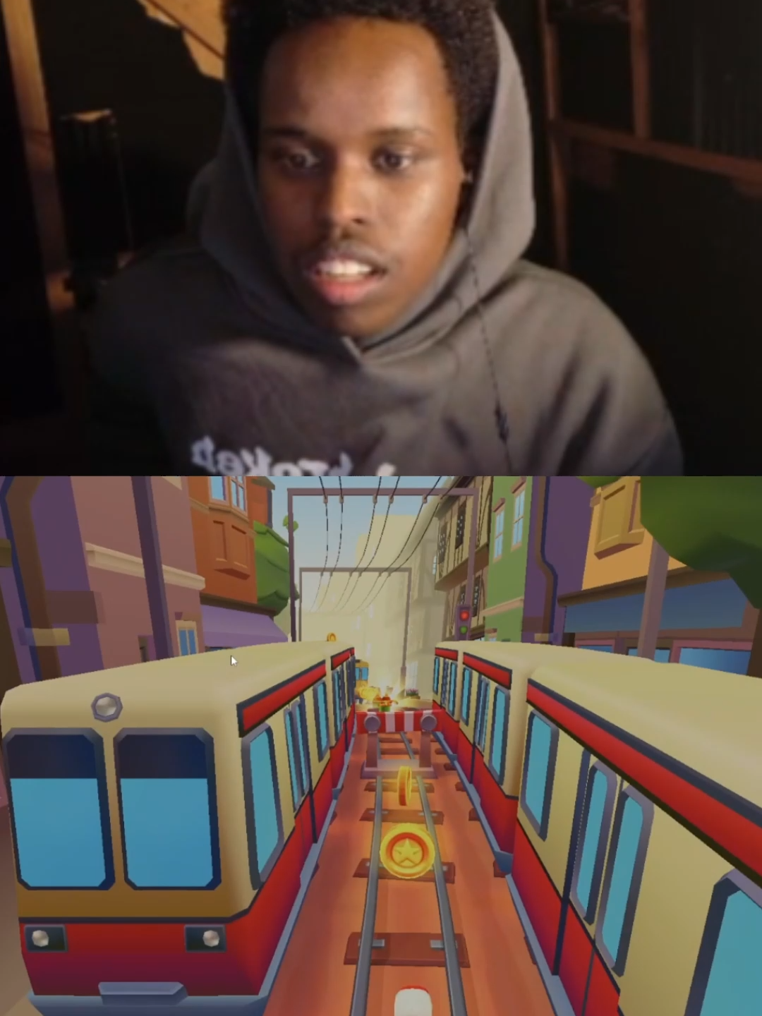 PLAYING SUBWAY SURFERS