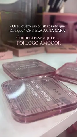 Esse blush muda de cor na sua pele! Qual tom você acha que vai aparecer? 😍 Testaria esse blush que revela sua cor única? Comenta ‘SIM’! 💎 #bebravecosmeticos #perfumariafeminina #vaiprofy #fy #maringaparana 