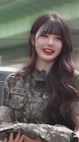 Thỏ ngốc #wonyoung #jangwonyoung #ice #quansu #visual #xuhuong #kai #fyp 